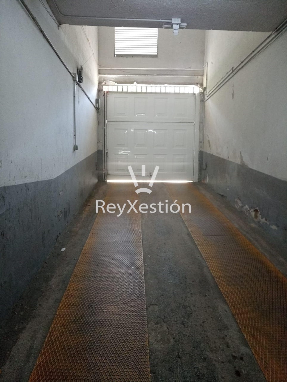 Foto 4 ALQUILER GARAXE SAN CLEMENTE (CASCO HISTÓRICO)