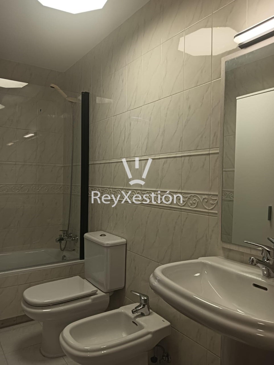 Foto 21 ALQUILER PISO RECIEN REFORMADO ZONA FONTIÑAS