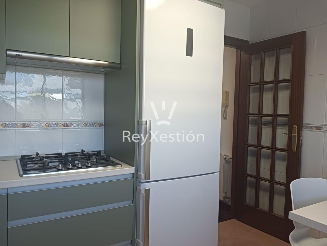 Foto 4 ALQUILER PISO RECIEN REFORMADO ZONA FONTIÑAS