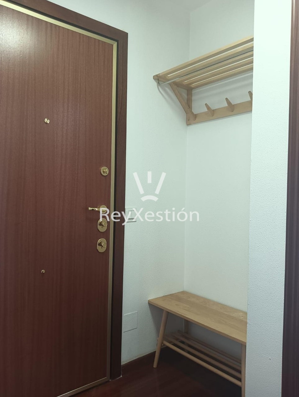 Foto 8 ALQUILER PISO RECIEN REFORMADO ZONA FONTIÑAS