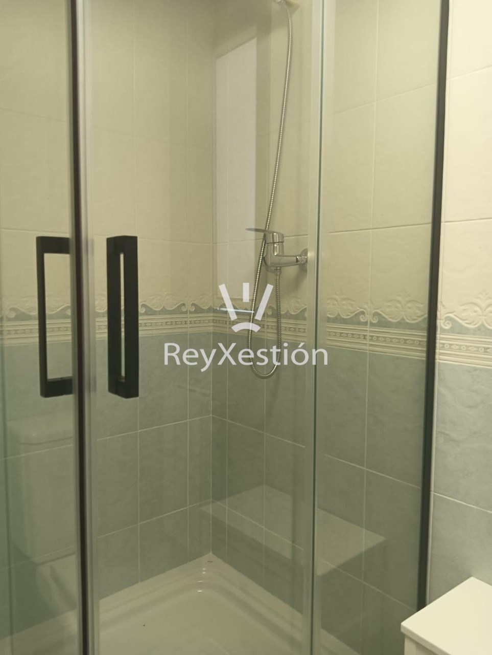 Foto 9 ALQUILER PISO RECIEN REFORMADO ZONA FONTIÑAS