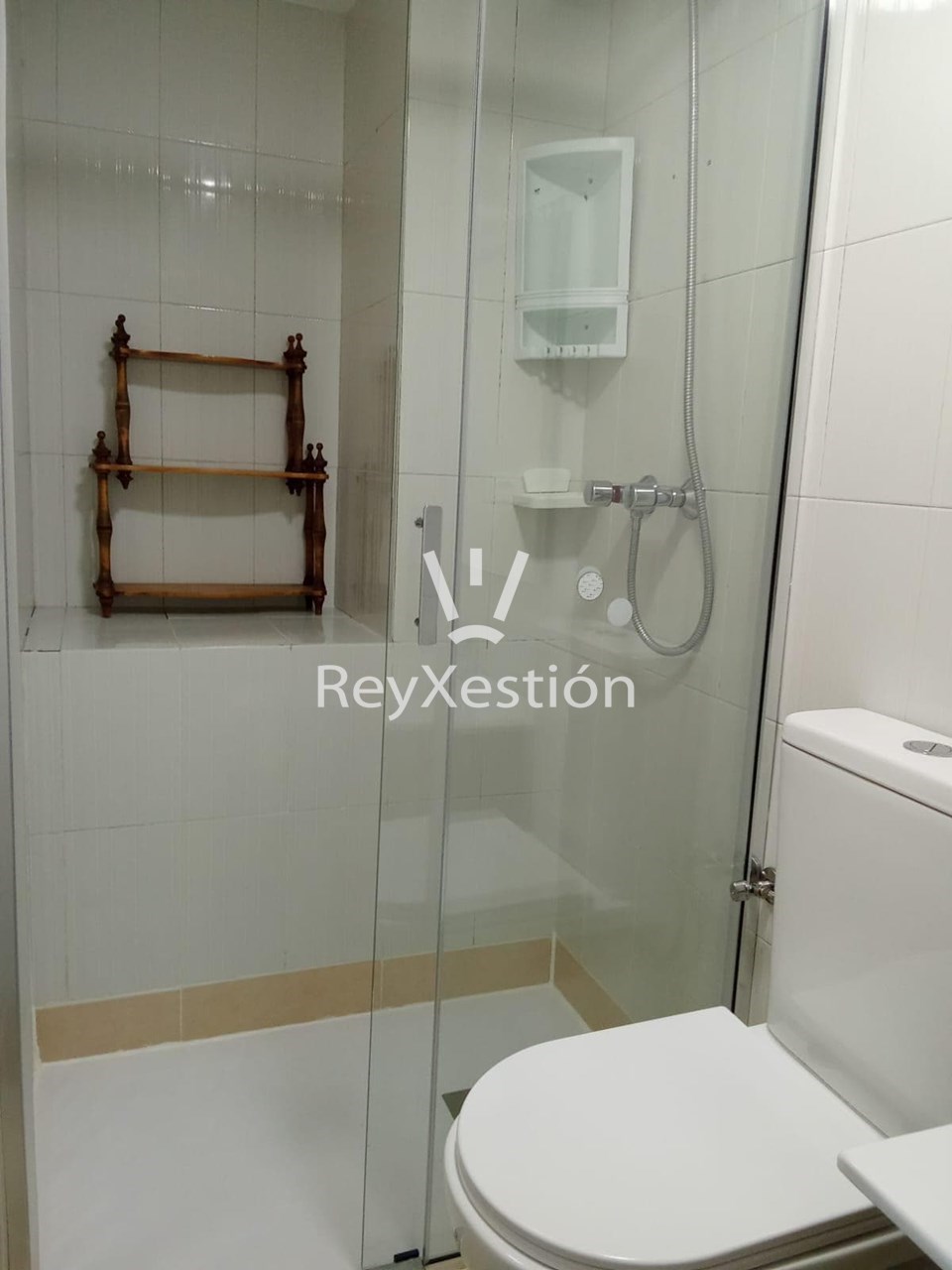 Foto 14 ALUGASE ESTUDIO en rúa Salvadas, Campus Norte, Santiago