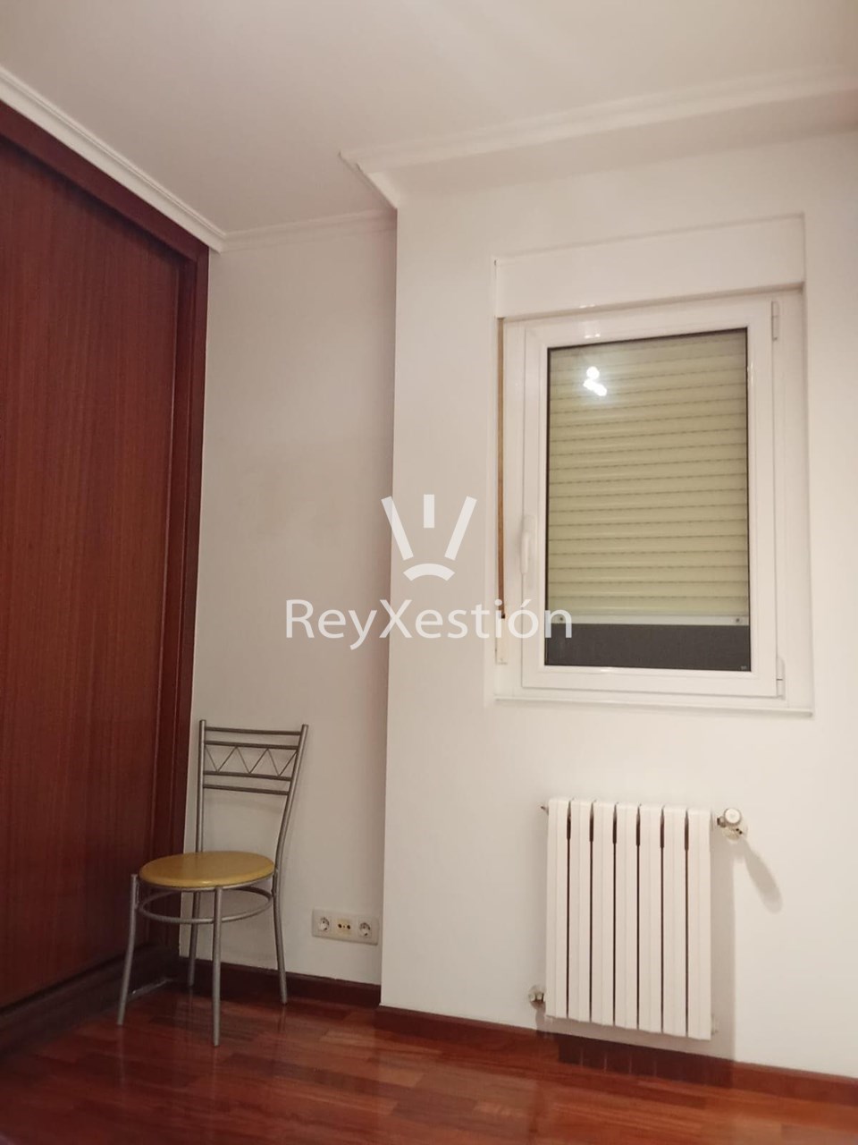 Foto 4 Alúgase PISO en rúa Cemiterio Vello, Carballo