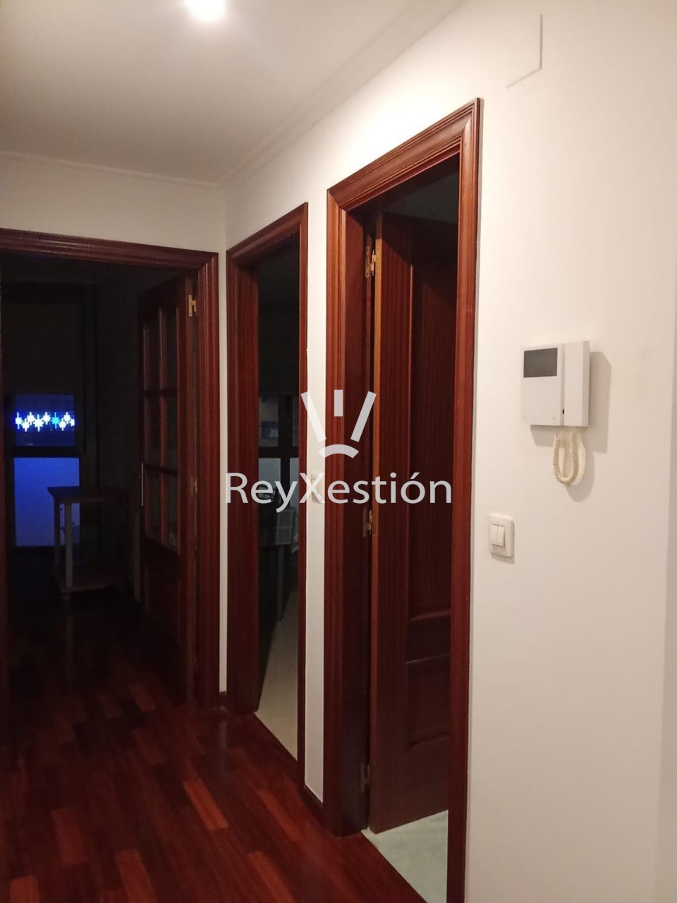 Foto 5 Alúgase PISO en rúa Cemiterio Vello, Carballo