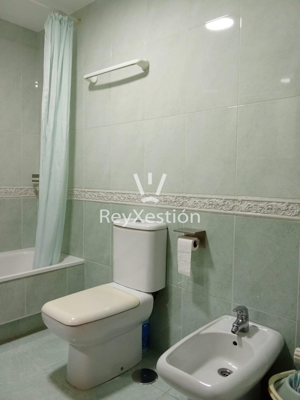 Foto 7 Alúgase PISO en rúa Cemiterio Vello, Carballo