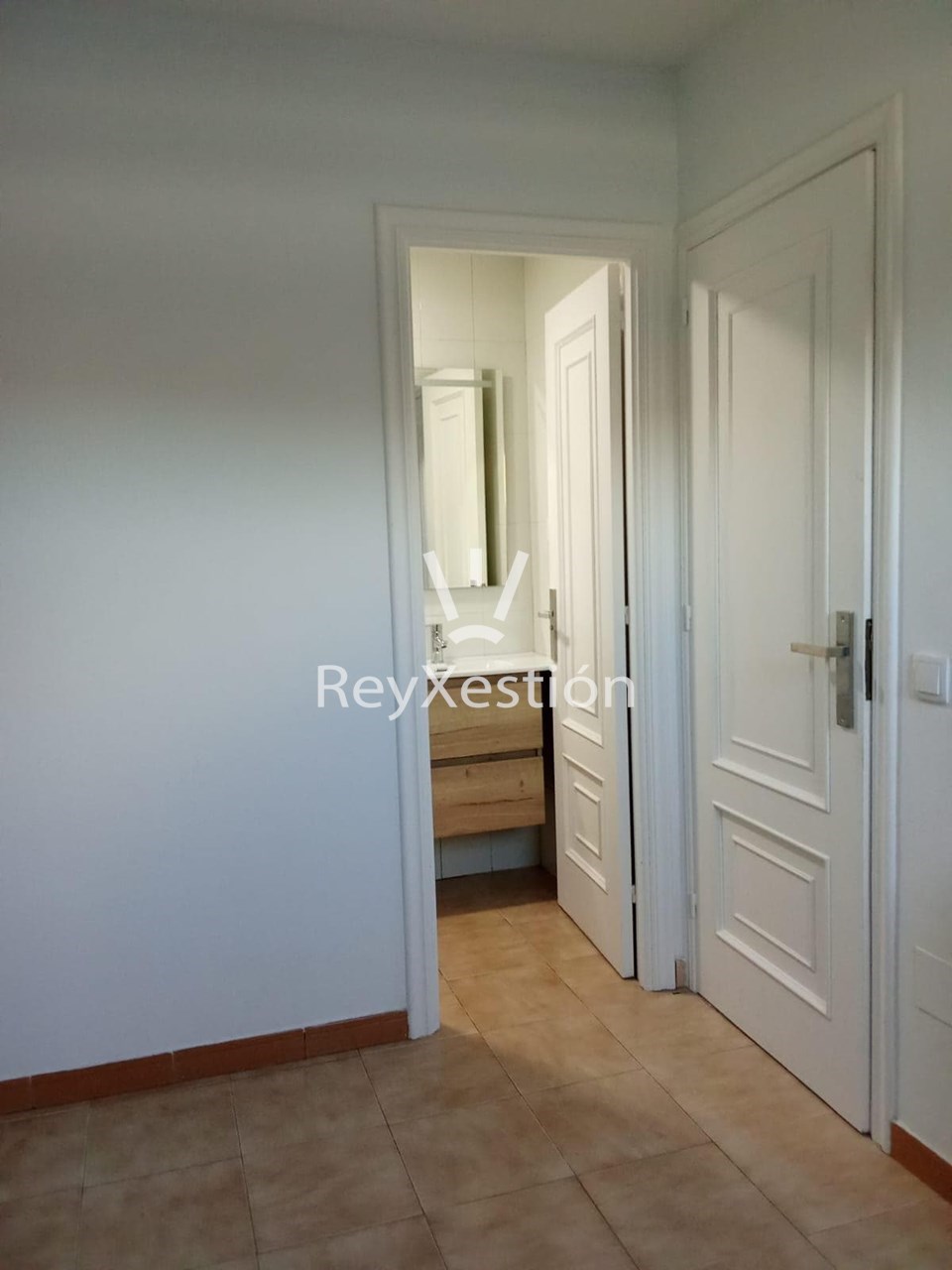 Foto 12 Alúgase PISO en rúa Salvadas 13, Campus Norte, Santiago