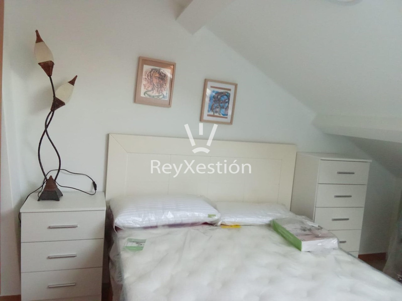 Foto 3 Alúgase PISO en rúa Salvadas 13, Campus Norte, Santiago