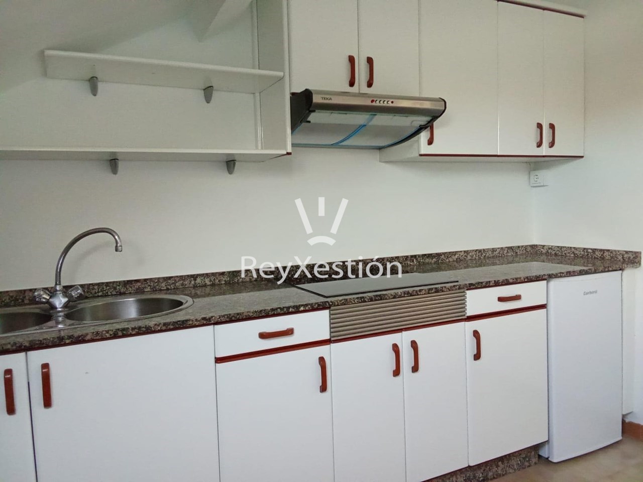 Foto 8 Alúgase PISO en rúa Salvadas 13, Campus Norte, Santiago