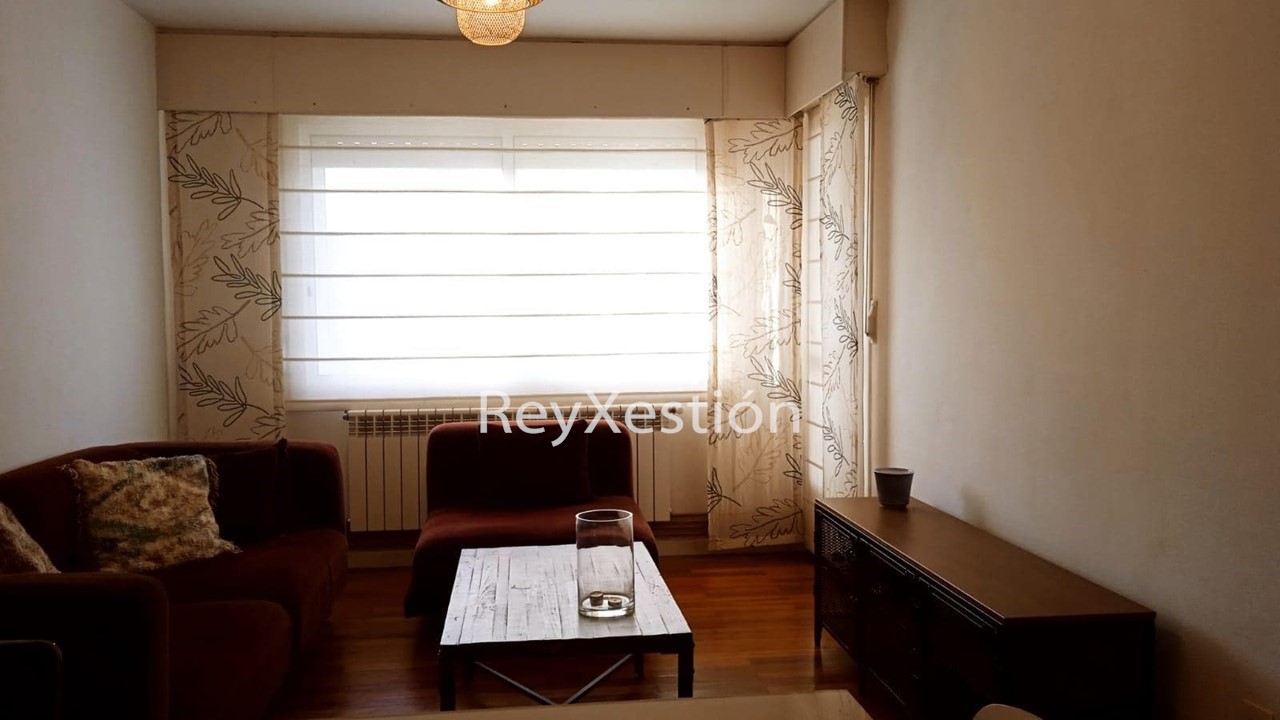 Foto 2 AMPLIA VIVIENDA ZONA NORTE DE SANTIAGO - SALGUEIRIÑOS