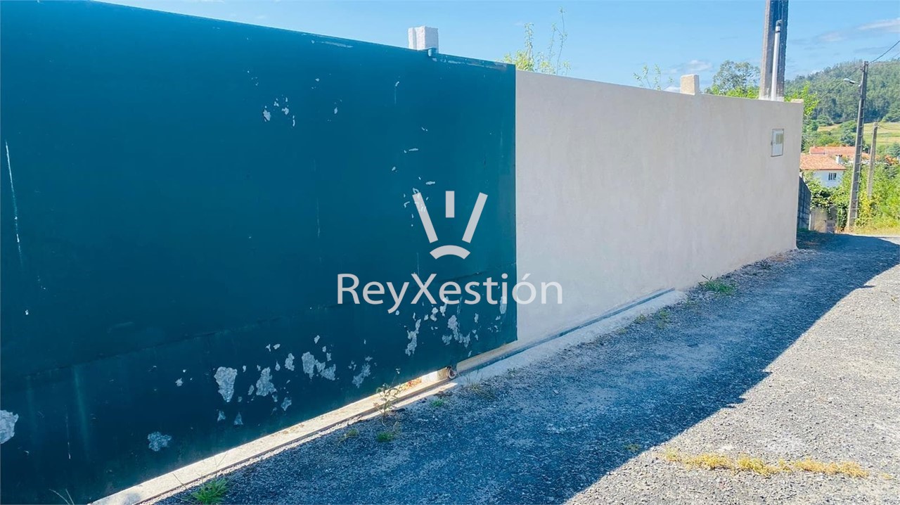 Foto 5 Casa con Terreno en venta en Rua Muros