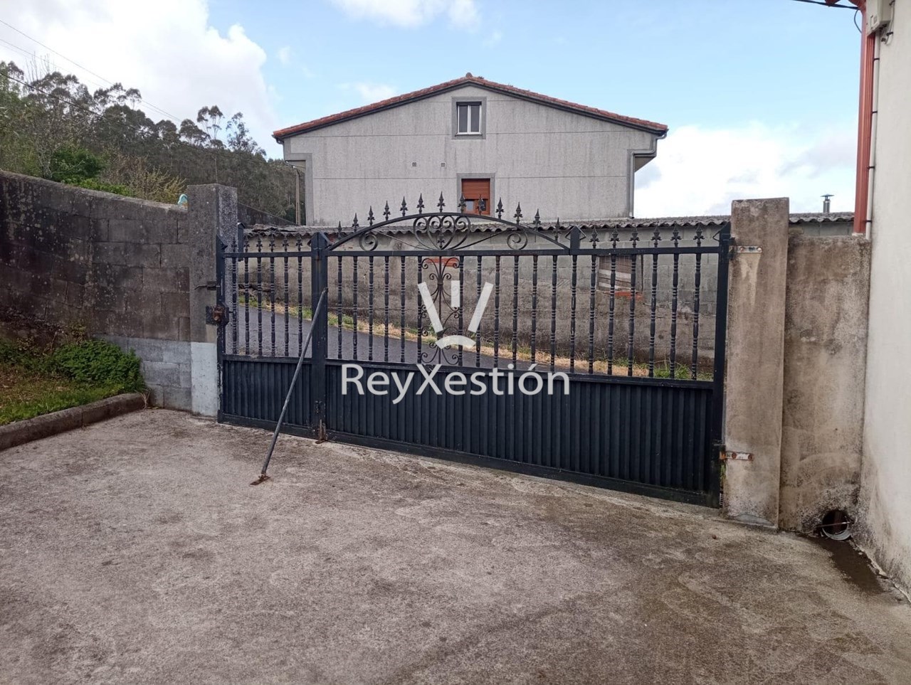 Foto 2 CASA EN A BAÑA EN ALQUILER