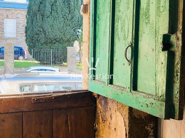 CASA PARA REHABILITAR EN VISTA ALEGRE  - Santiago de Compostela