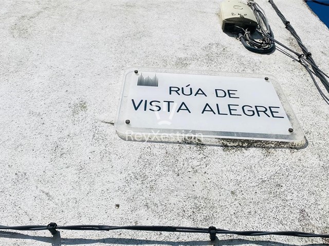 CASA PARA REHABILITAR EN VISTA ALEGRE  en Santiago de Compostela