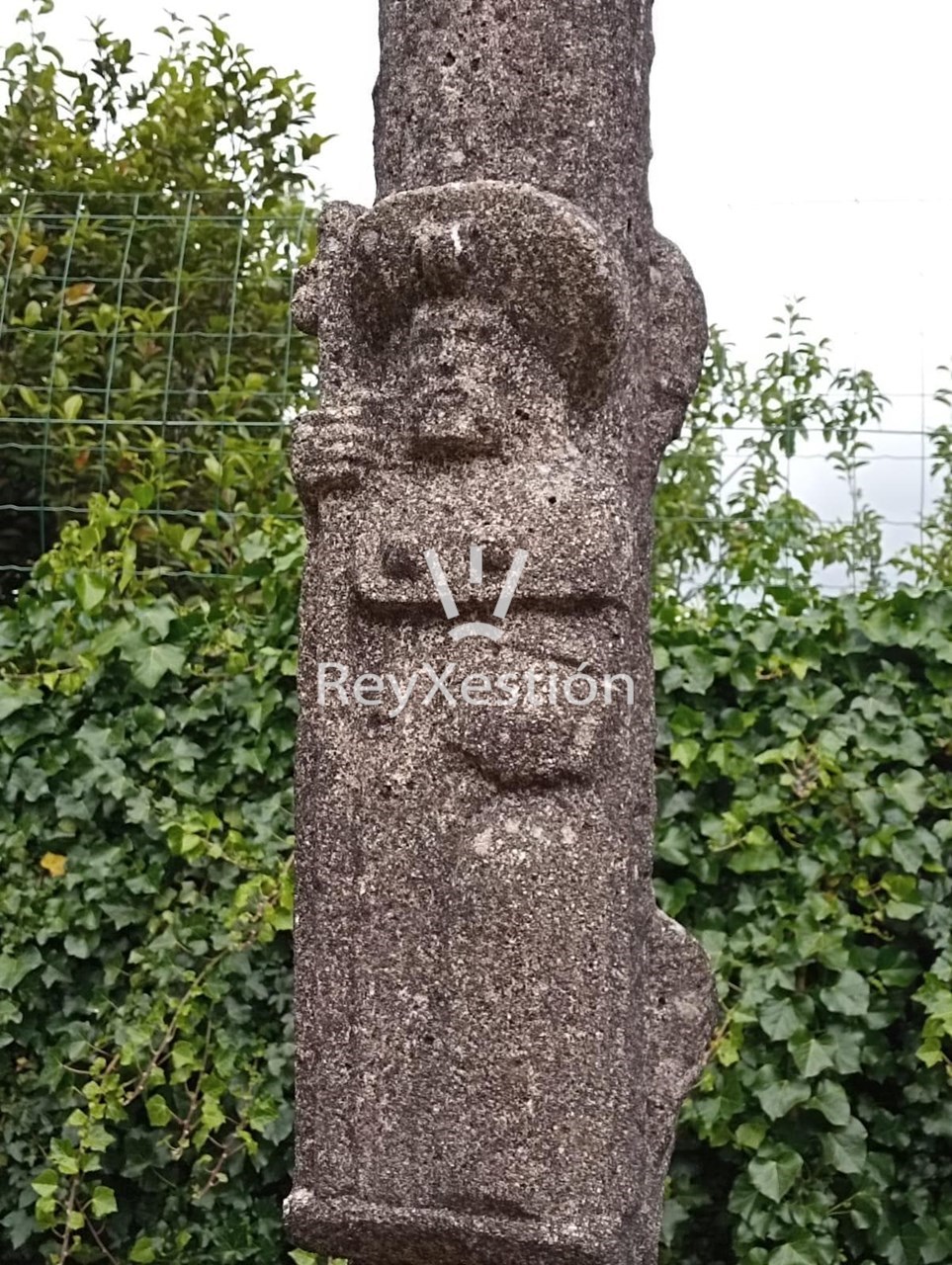 Foto 28 CASA UNIFAMILIAR DE PEDRA (con terreno e dúas naves multiuso) en Lavacolla