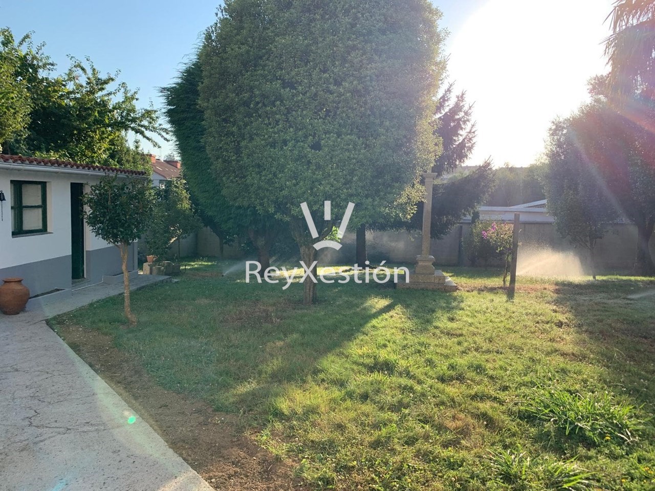 Foto 2 Casa Unifamiliar (garaxe e xardín),  Zona Norte de Santiago