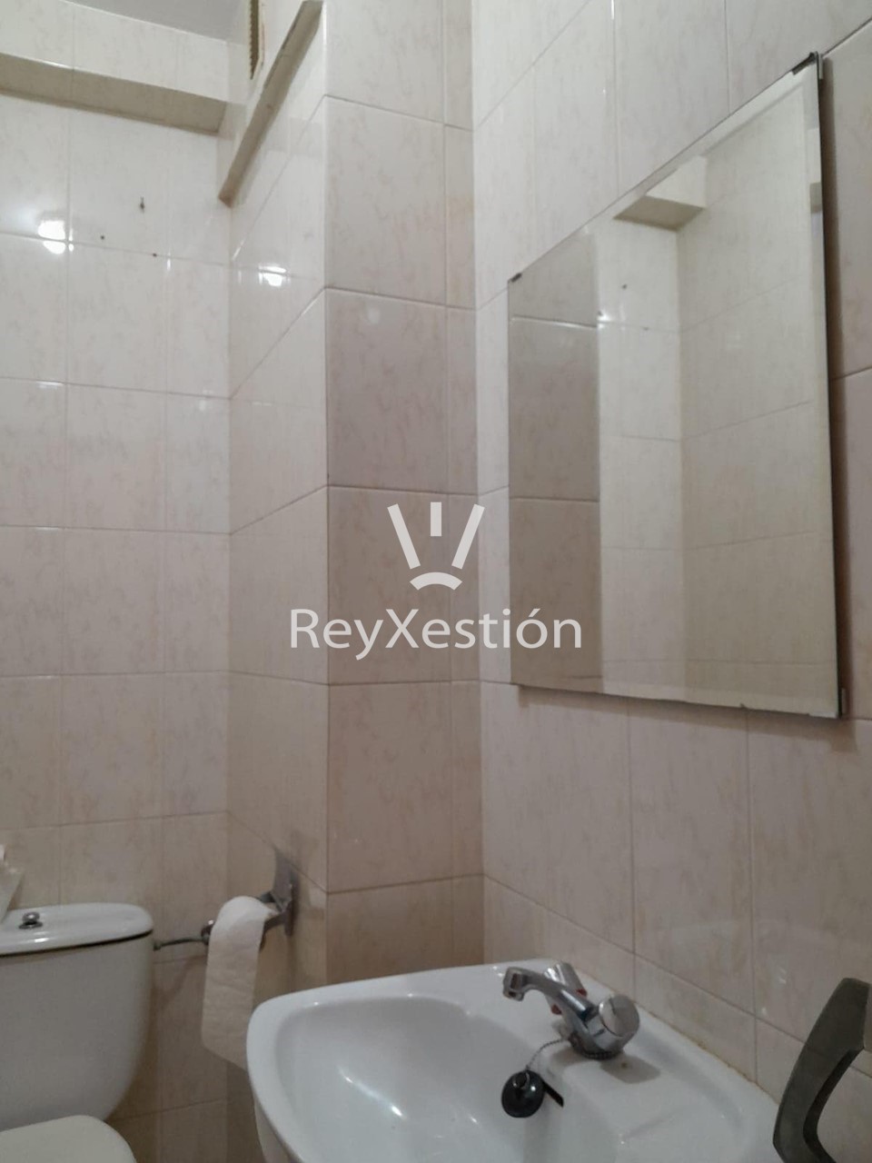 Foto 11 DUPLEX EN ALQUILER DE 3 DORMITORIOS EN ZONA SANTA ISABEL - SOLO ESTUDIANTES