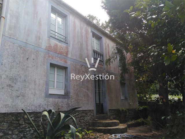 En venta Casa a restaurar en REBOREDO-TEO