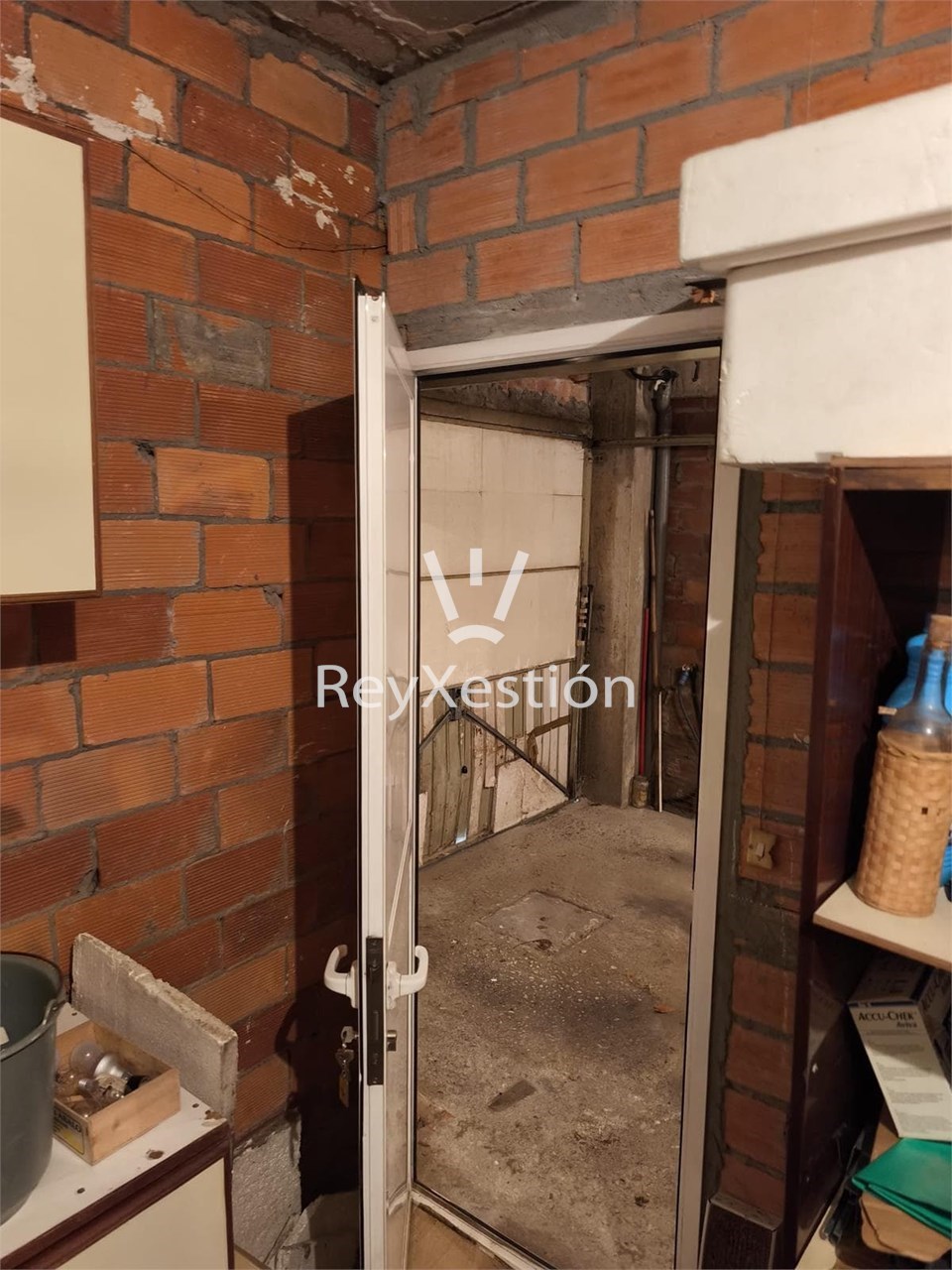 Foto 9 LOCAL EN VENTA - ZONA NORTE DE SANTIAGO - JUNTO A LA ESCUELA DE IDIOMAS