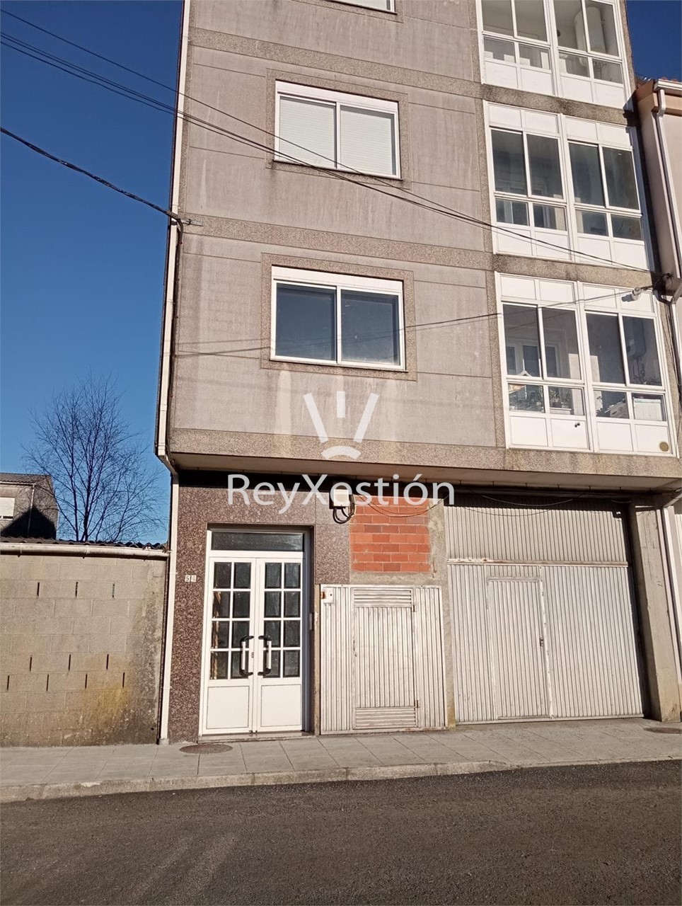Foto 2 PISO A LA VENTA EN SANTA COMBA EN CONSTRUCCIÓN PENDIENTE DE REMATAR