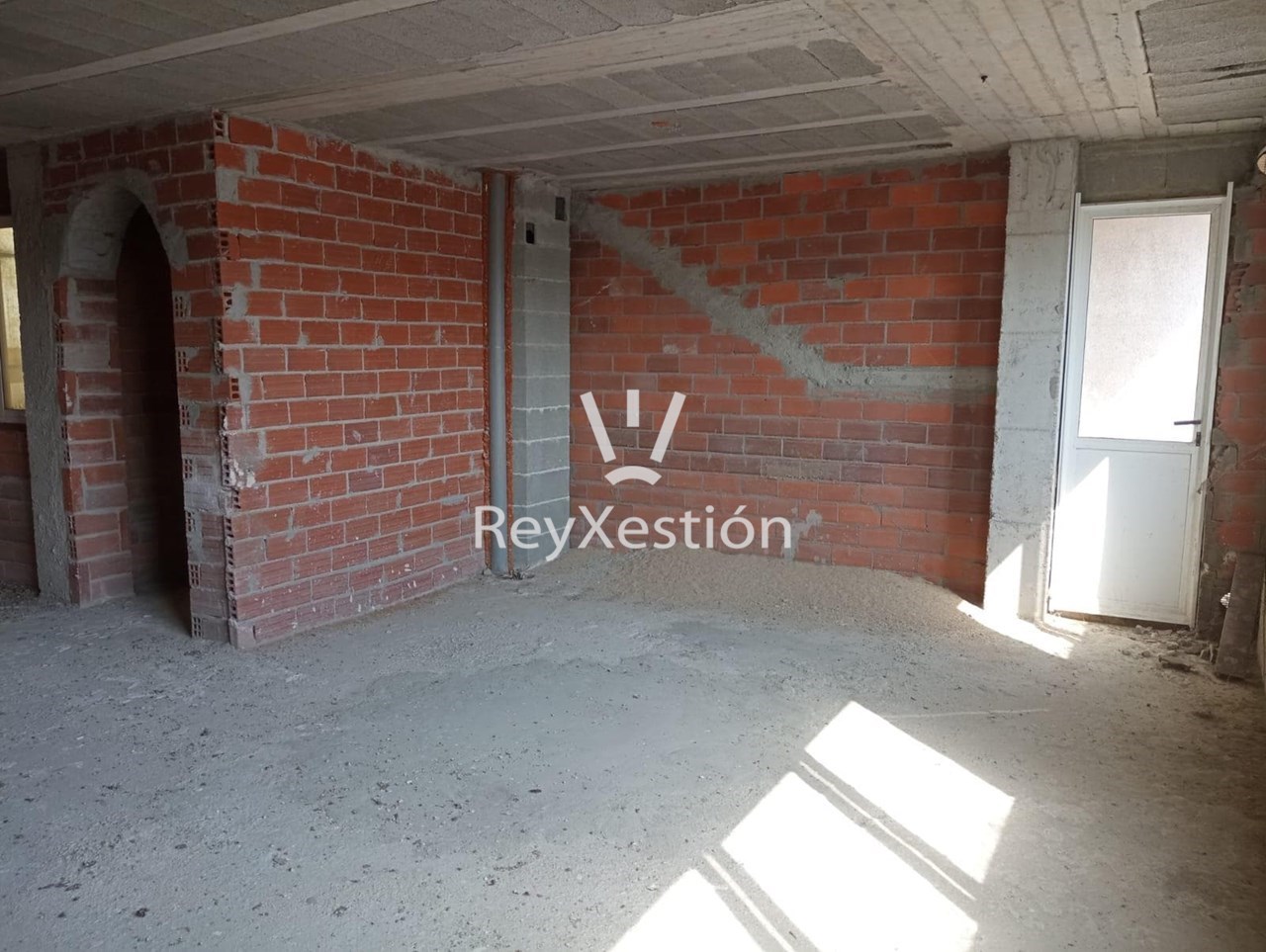 Foto 14 Piso en VENTA en SANTA COMBA, Calle Alexandre Bóveda