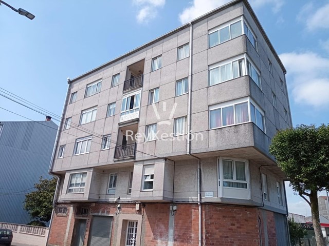 Piso en VENTA en SANTA COMBA, Calle Alexandre Bóveda