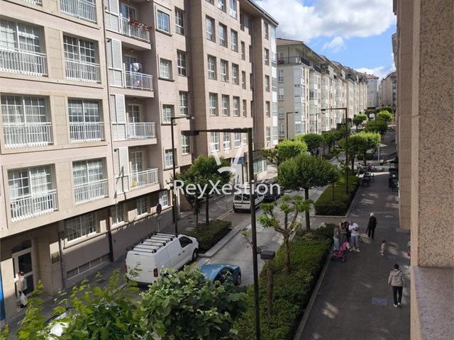 PISO EXTERIOR (Garaxe e Trasteiro) - Rúa Anxeriz, Milladoiro (a tan só 10 min. de Santiago) - Ames