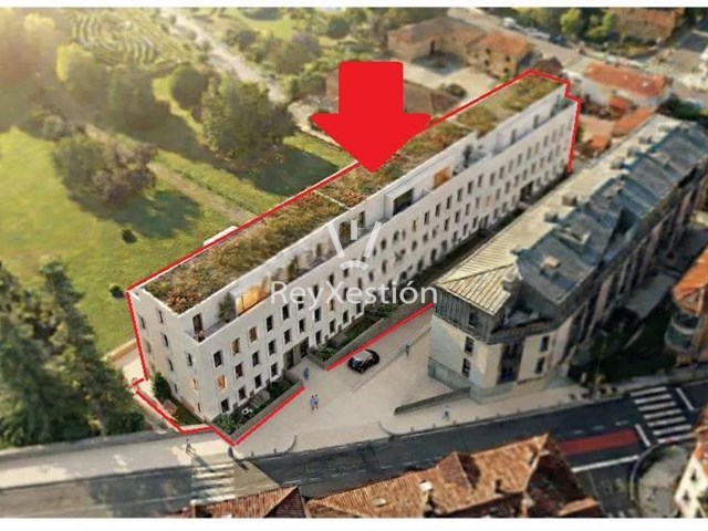 Piso Planta Baixa en Av. Da Peregrina ( a 10 min. de Santiago de Compostela) - Ames