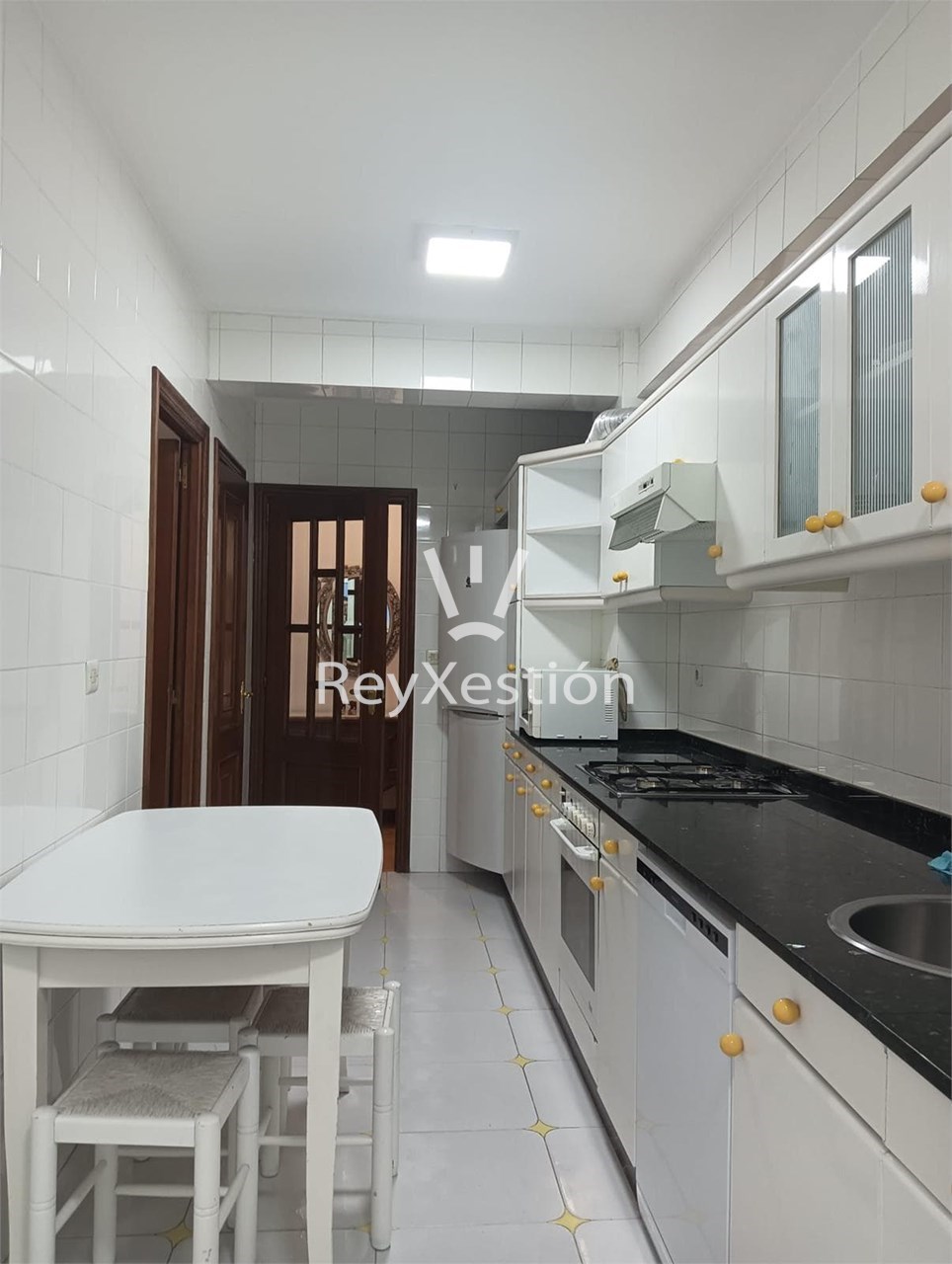 Foto 3 PISO ZONA VISTA ALEGRE 3 DORMITORIOS - CALLE BISPO DIEGO PELAEZ