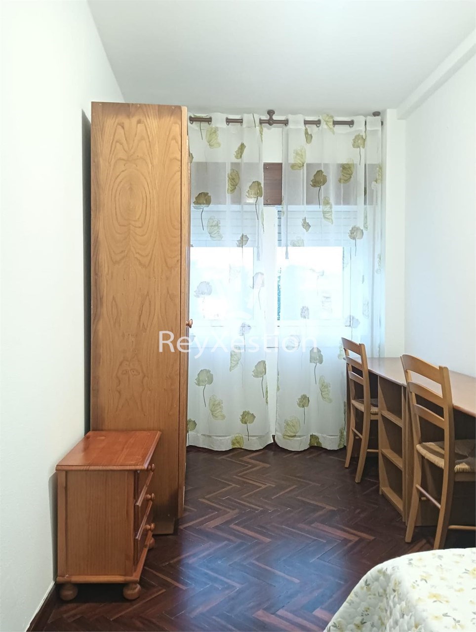 Foto 5 PISO ZONA VISTA ALEGRE 3 DORMITORIOS - CALLE BISPO DIEGO PELAEZ