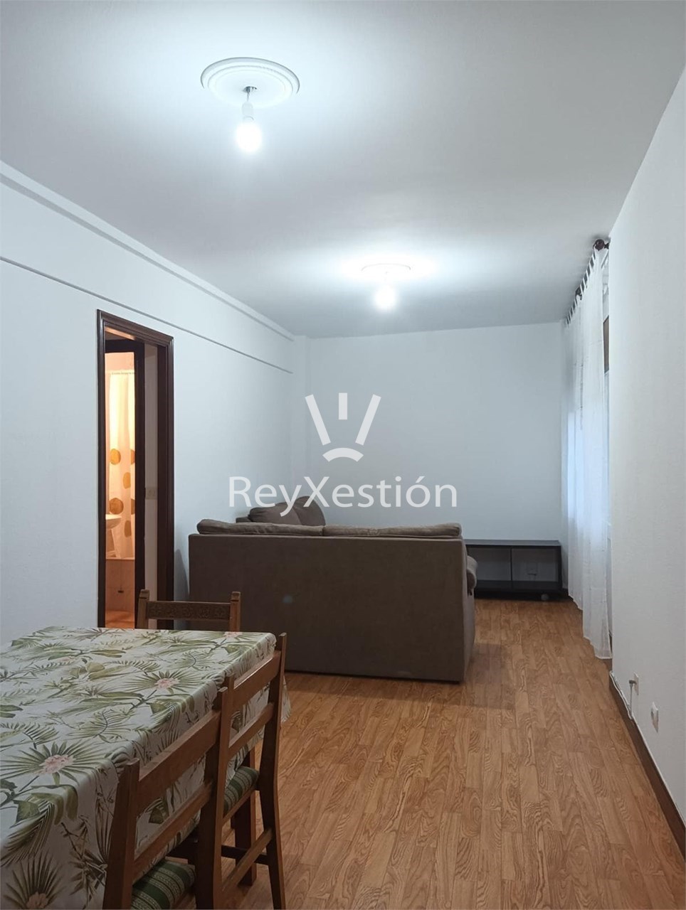 Foto 9 PISO ZONA VISTA ALEGRE 3 DORMITORIOS - CALLE BISPO DIEGO PELAEZ