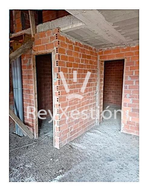 Foto 16 PLANTA 3ª EXTERIOR + BAIXO CUBERTA, na rúa Alexandre Bóveda, Santa Comba