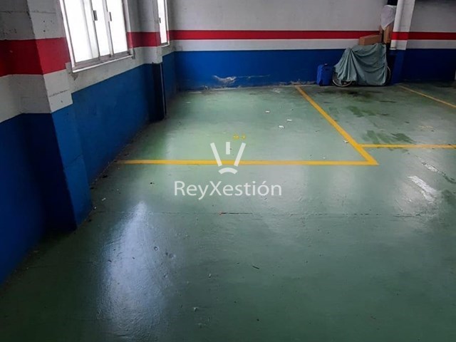 PLAZA DE GARAJE CASCO HISTÓRICO EN ALQUILER - Santiago de Compostela