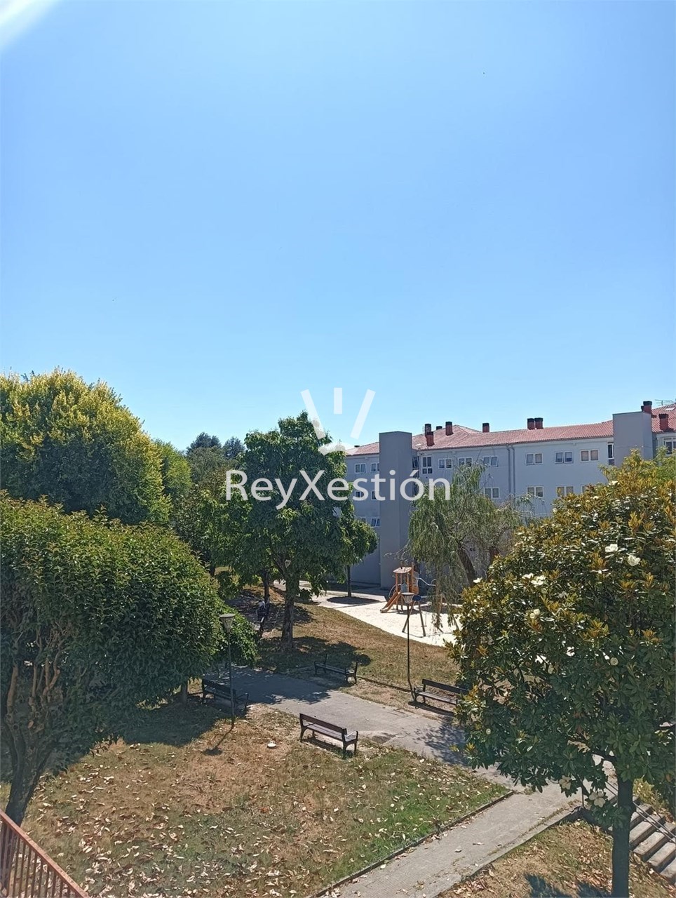 Foto 26 SAN XOAN - PISO DE 3 DORMITORIOS EN VENTA