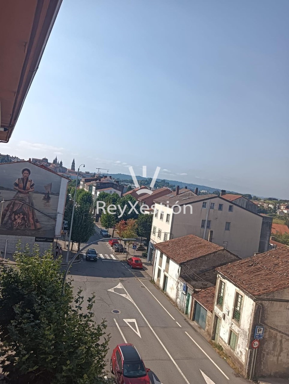 Foto 20 Se alquila PISO en Av. de CASTELAO, Santiago de Compostela