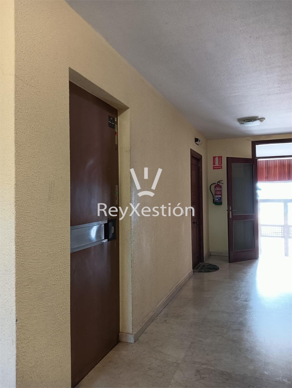 Foto 21 SE ALQUILA PISO EN ZONA SALGUEIRIÑOS