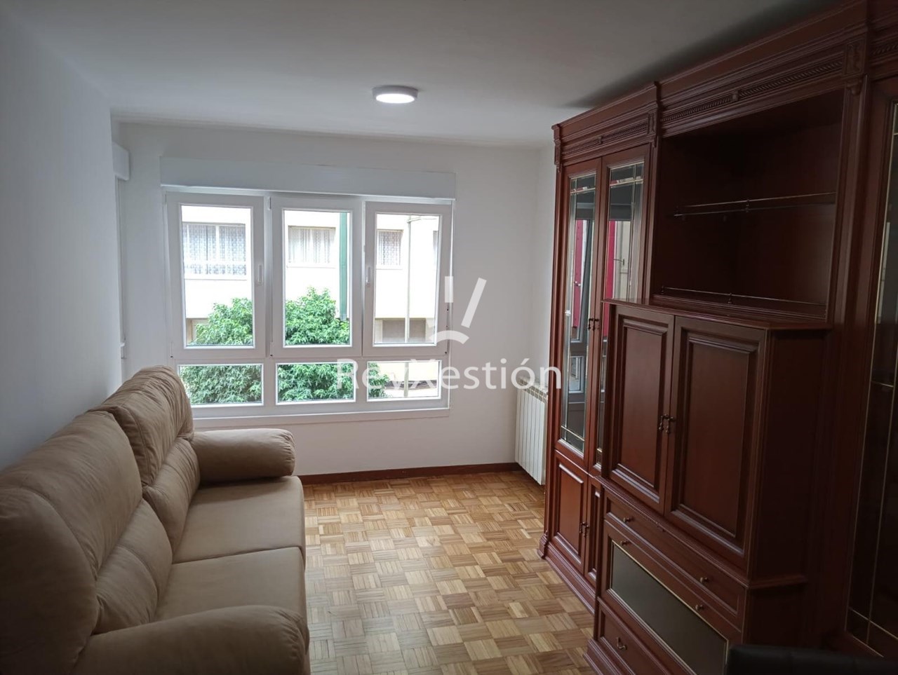 Foto 18 SE ALQUILA PISO - ZONA PONTEPEDRIÑA -  SOLO ESTUDIANTES - 