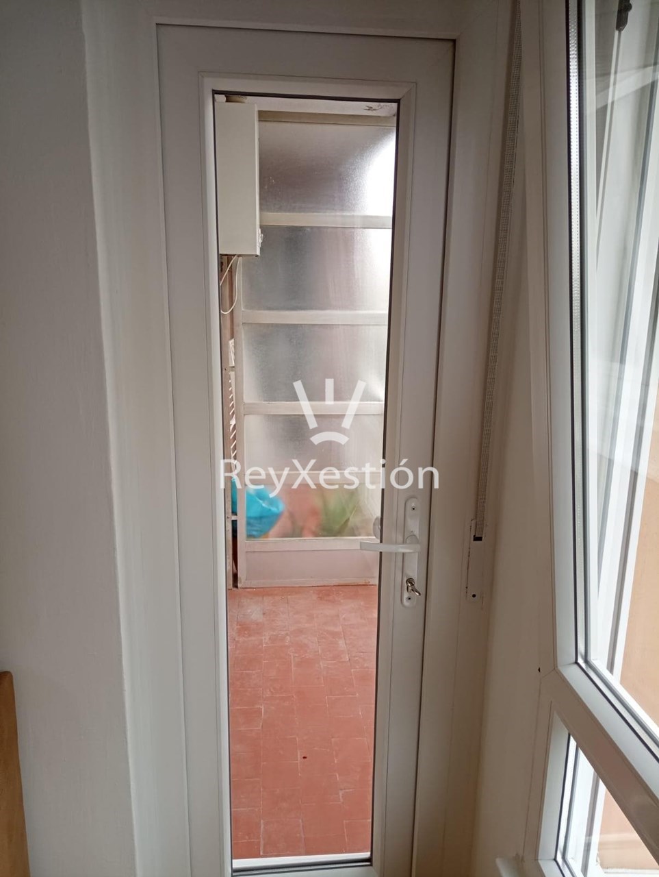 Foto 19 SE ALQUILA PISO - ZONA PONTEPEDRIÑA -  SOLO ESTUDIANTES - 
