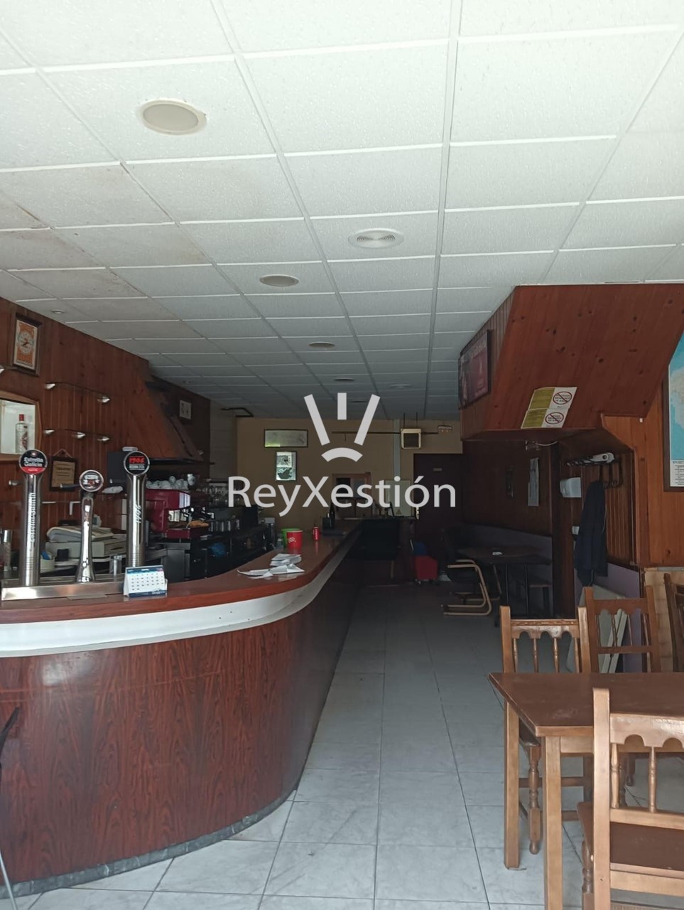 Foto 5 SE VENDE BAR EN ZONA VISTA ALEGRE - CON LICENCIA