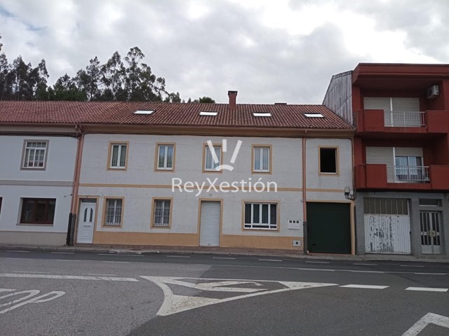 SE VENDE CASA EN PORTOMOURO (A 15 MINUTOS DE SANTIAGO DE COMPOSTELA) - Val do Dubra