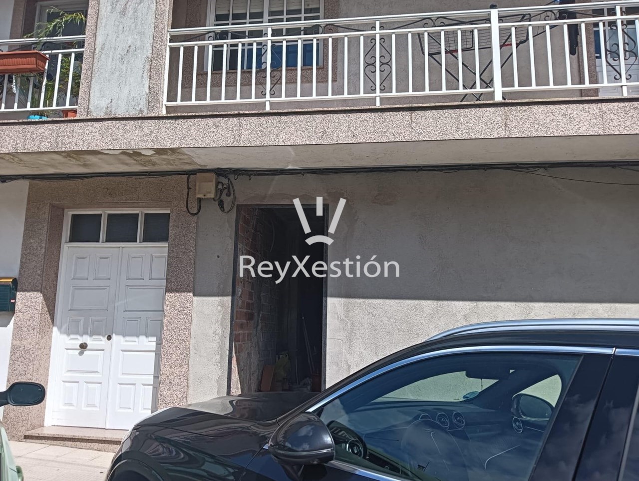 Foto 2 SE VENDE PLANTA BAJA + SÓTANO CON GARAXE, Camiño dos Vilares (Santiago de Compostela)
