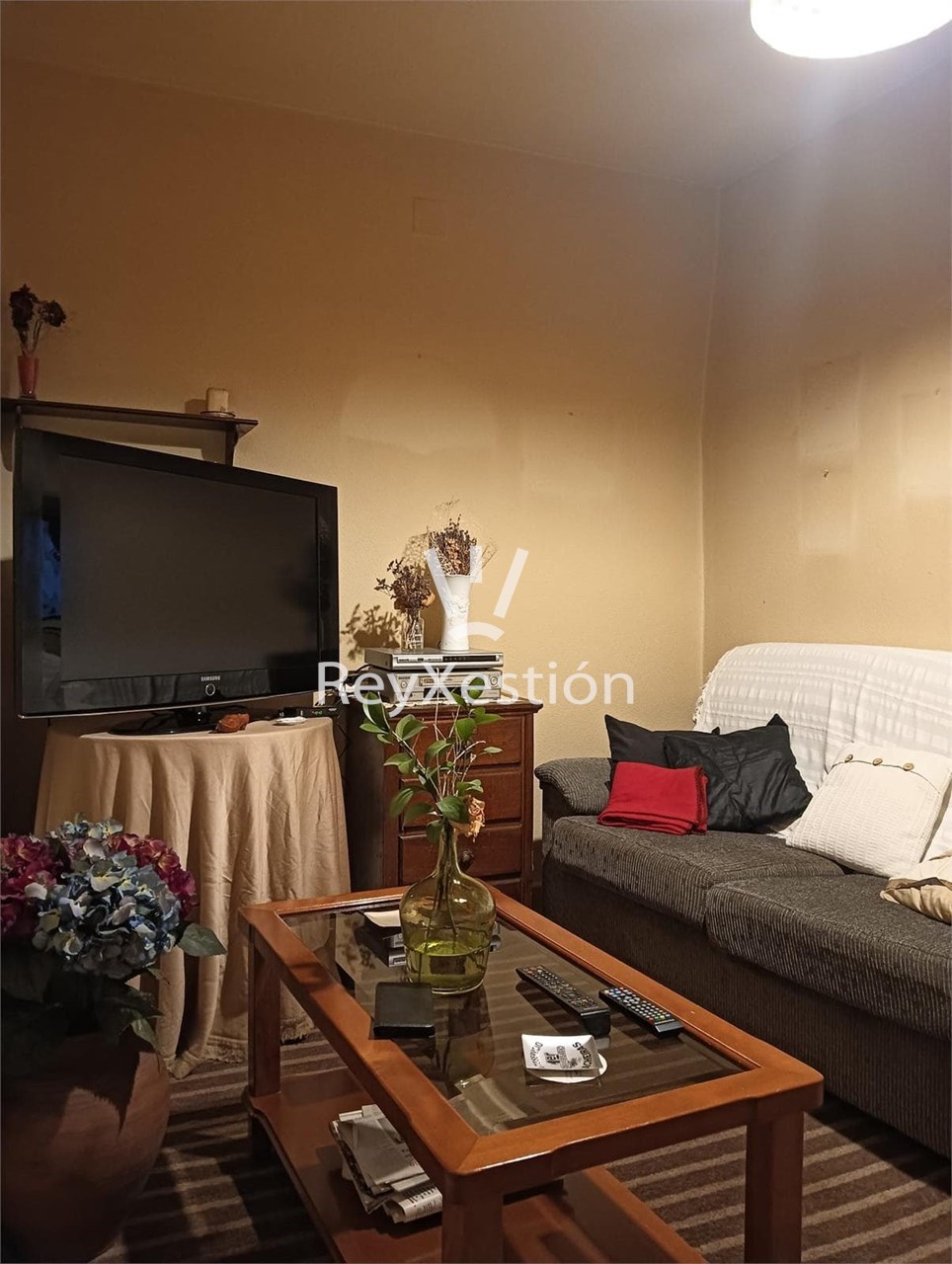 Foto 12 VÉNDESE CASA CON LOCAL, en Rúa CRUZ DE SAN PEDRO (Santiago de Compostela)