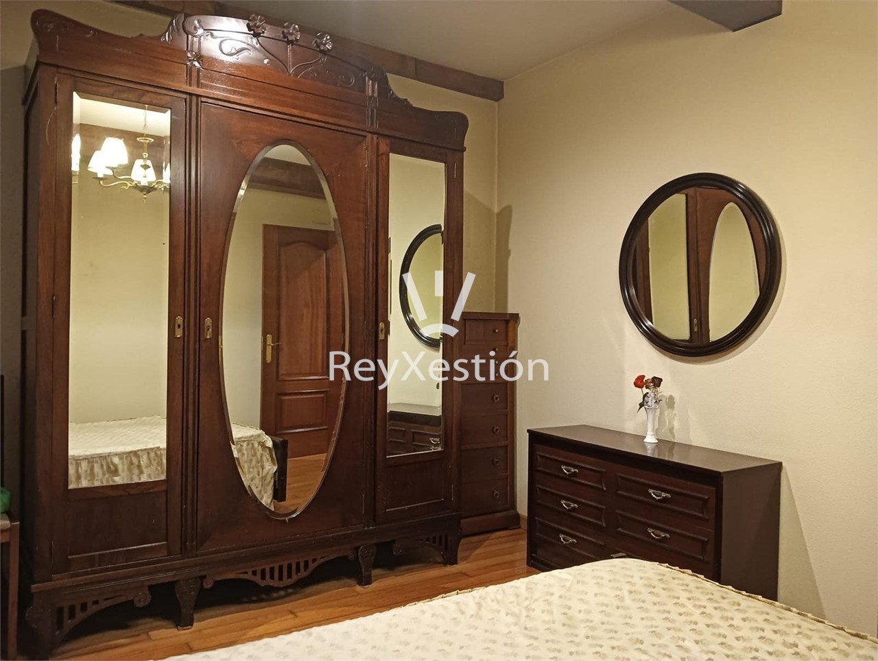 Foto 16 VÉNDESE CASA CON LOCAL, en Rúa CRUZ DE SAN PEDRO (Santiago de Compostela)