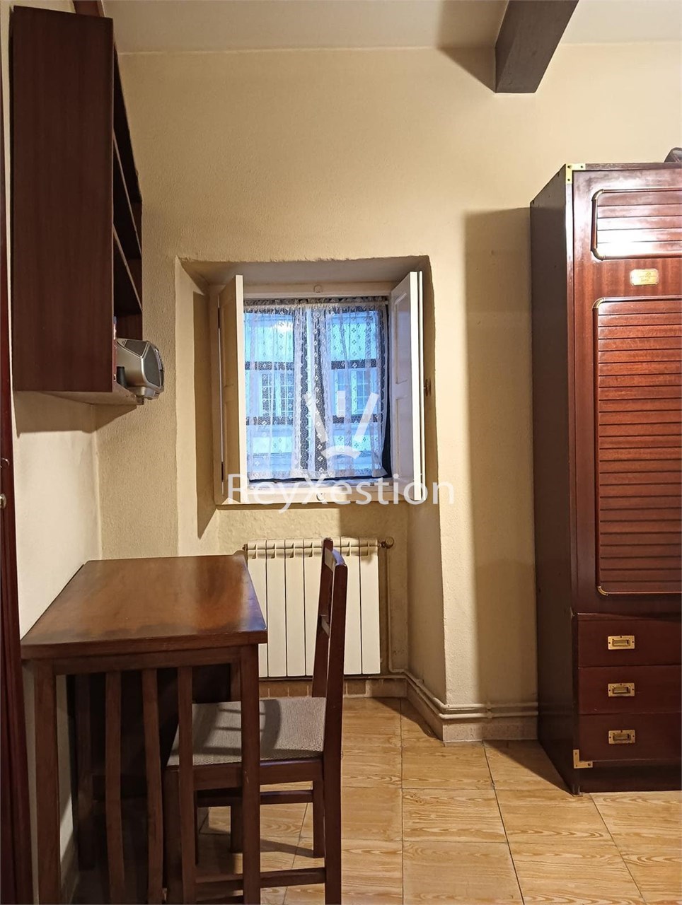 Foto 18 VÉNDESE CASA CON LOCAL, en Rúa CRUZ DE SAN PEDRO (Santiago de Compostela)