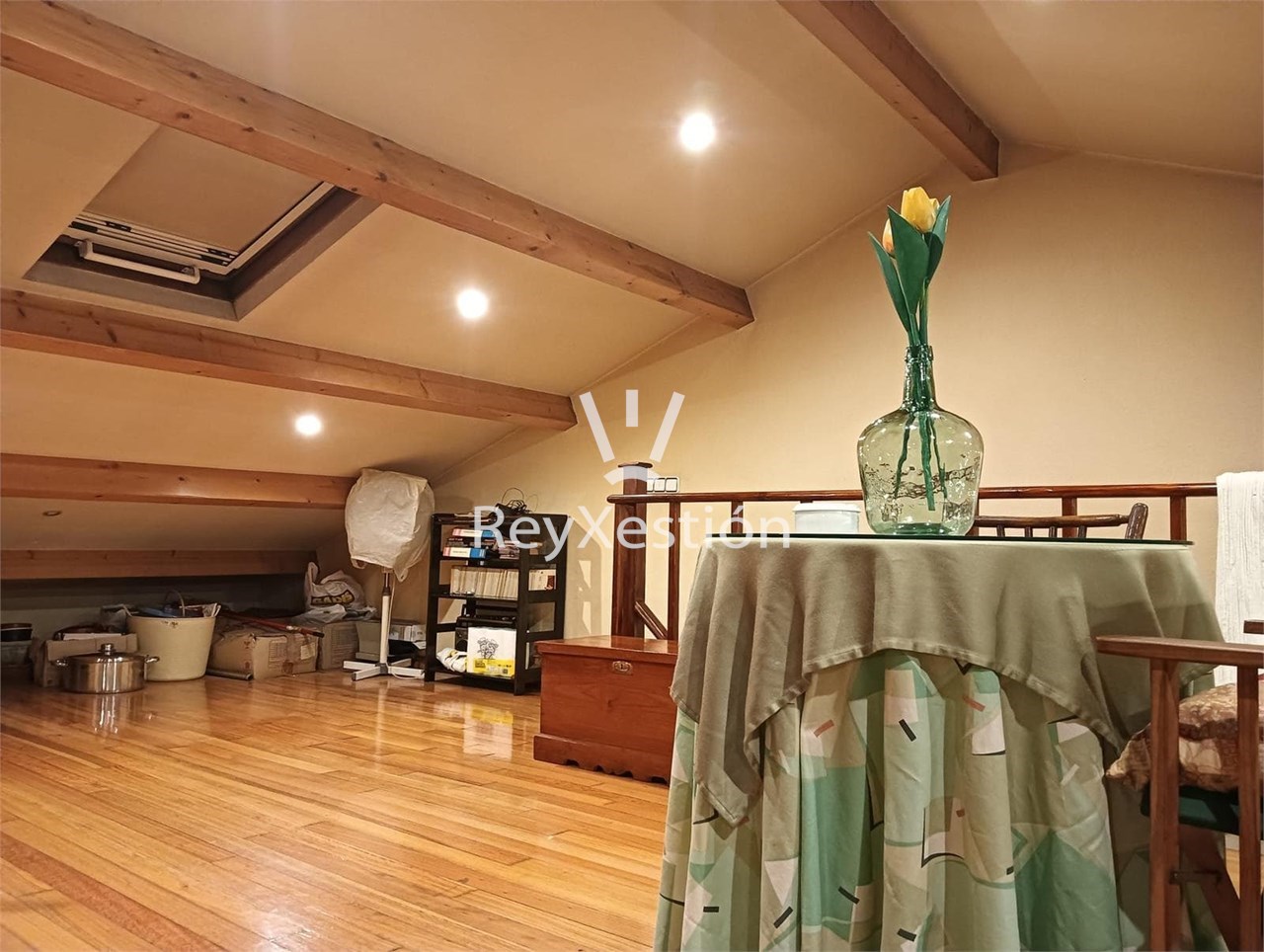 Foto 26 VÉNDESE CASA CON LOCAL, en Rúa CRUZ DE SAN PEDRO (Santiago de Compostela)