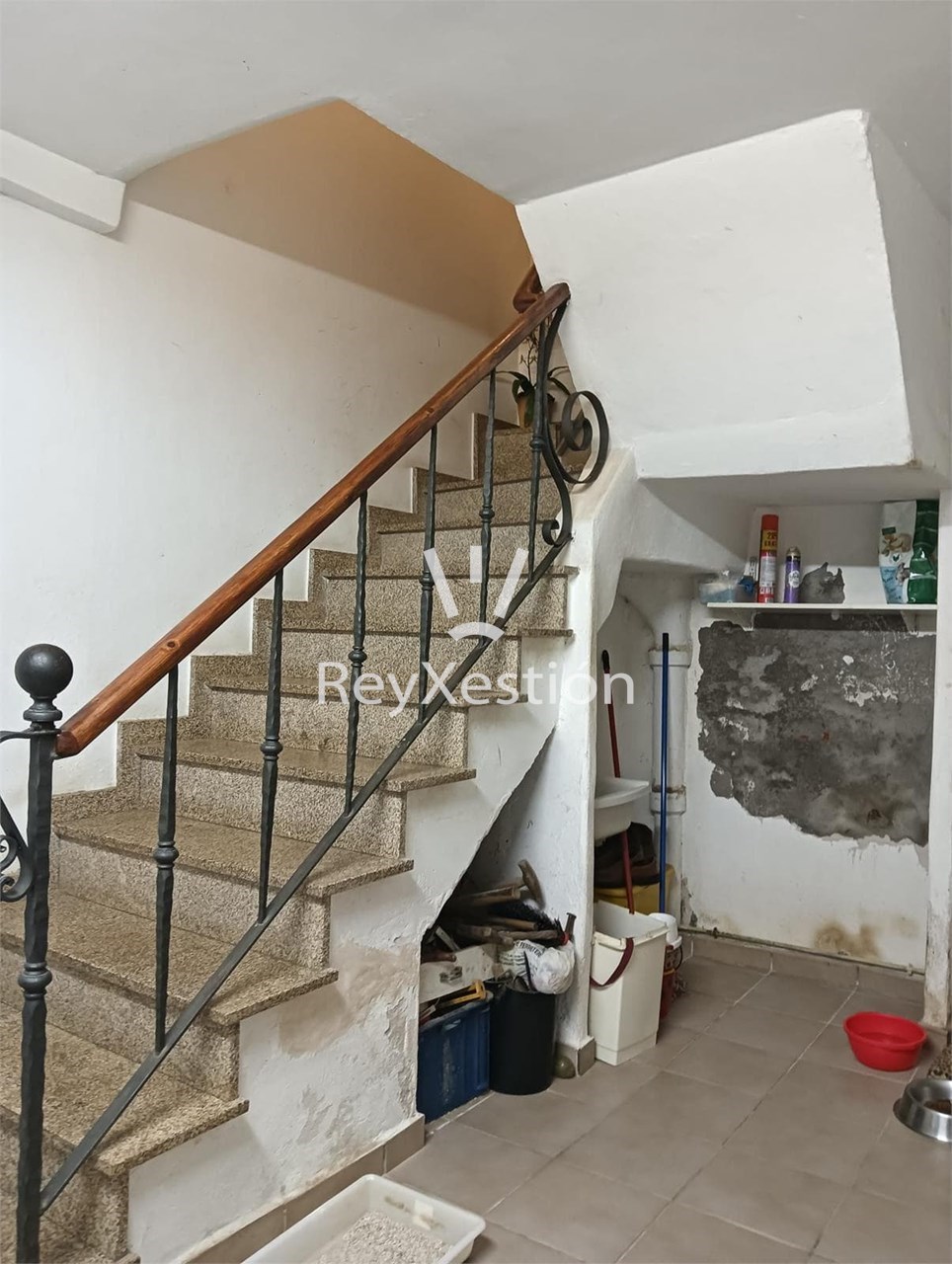 Foto 30 VÉNDESE CASA CON LOCAL, en Rúa CRUZ DE SAN PEDRO (Santiago de Compostela)