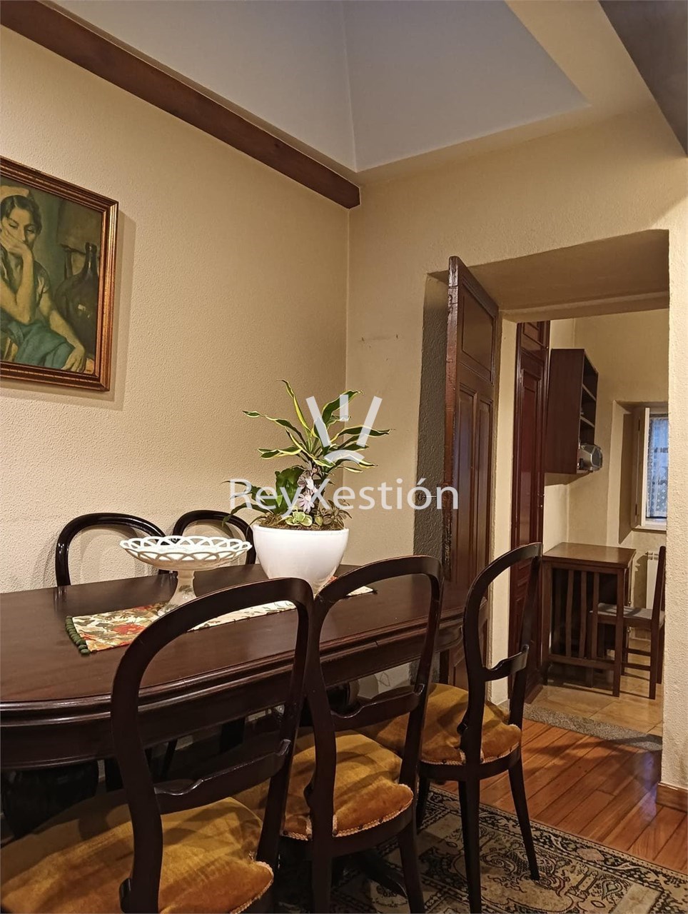 Foto 8 VÉNDESE CASA CON LOCAL, en Rúa CRUZ DE SAN PEDRO (Santiago de Compostela)