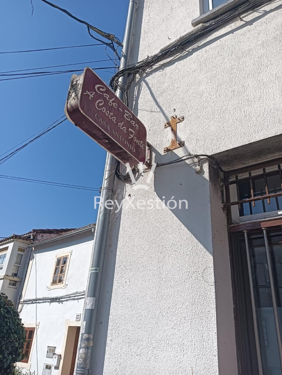 Foto 2 VÉNDESE LOCAL COMERCIAL. CON VIVENDA E ALMACÉN, EN ZONA VISTA ALEGRE