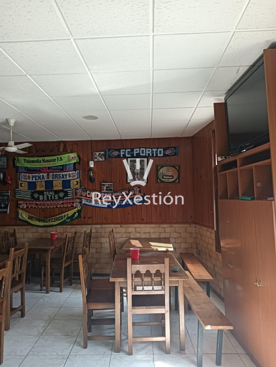 Foto 4 VÉNDESE LOCAL COMERCIAL. CON VIVENDA E ALMACÉN, EN ZONA VISTA ALEGRE