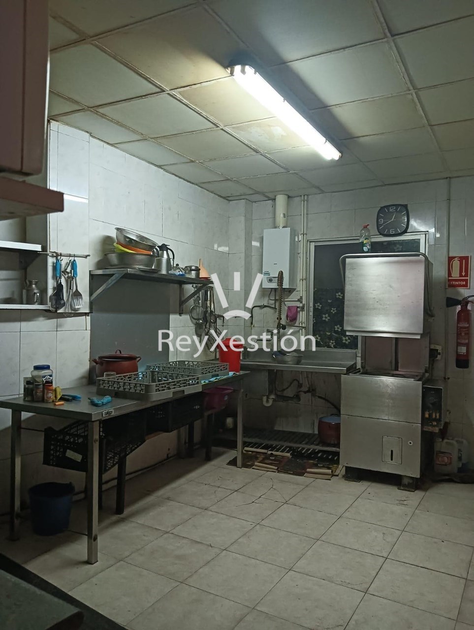 Foto 9 VÉNDESE LOCAL COMERCIAL. CON VIVENDA E ALMACÉN, EN ZONA VISTA ALEGRE