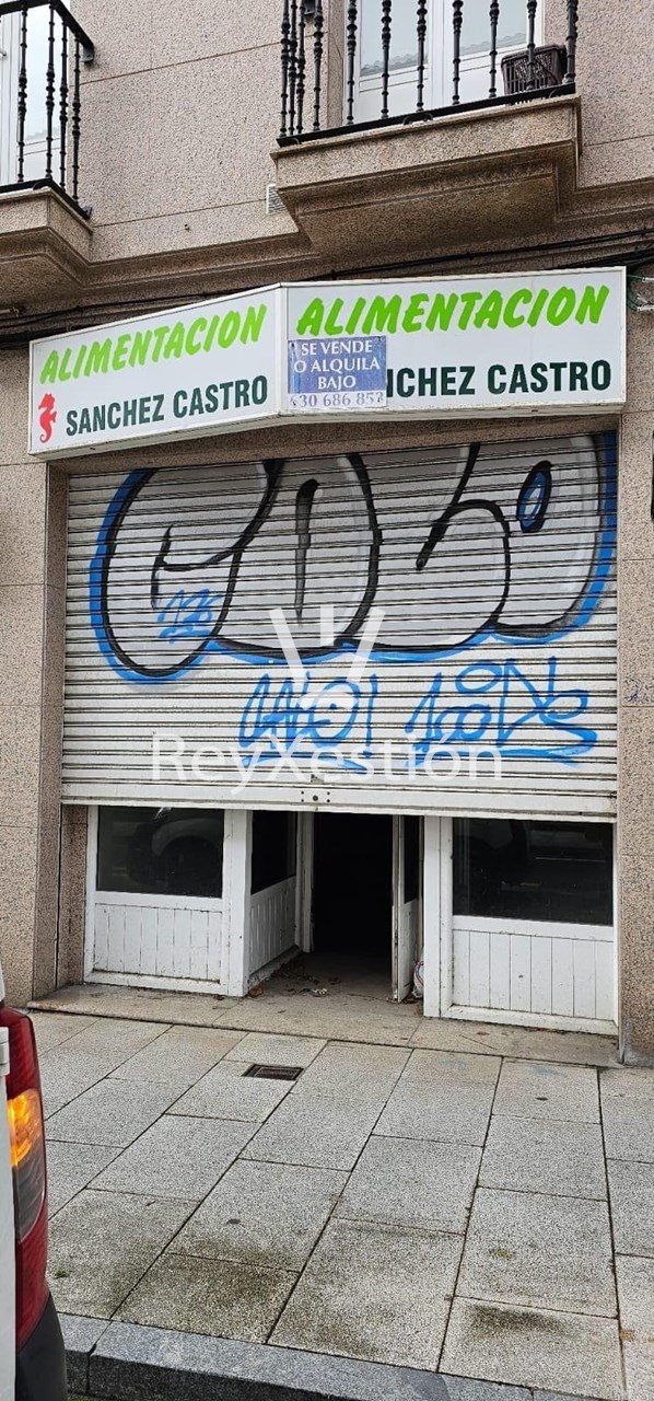 Foto 2 Véndese Local comercial + garaxe, en Conxo, Santiago de Compostela